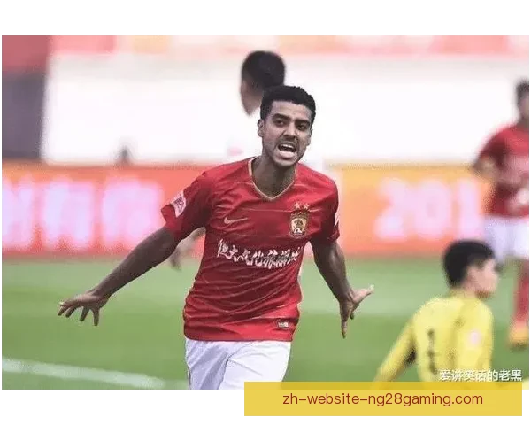 中国男足迎归化球员阿兰回归阵容备战关键赛事 中国男足迎归化球员阿兰回归阵容备战关键赛事